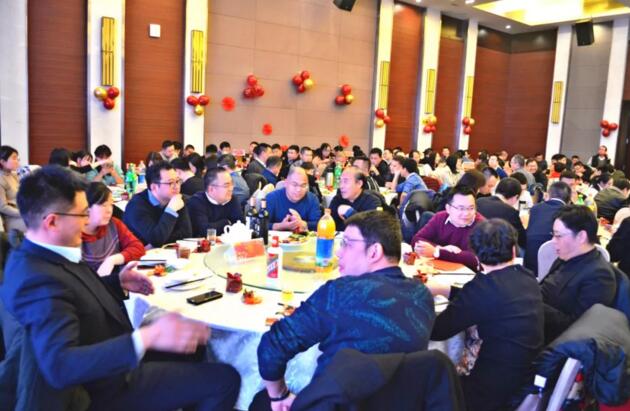 以客戶為中心 高質(zhì)量發(fā)展|2020西馳年會圓滿落幕(圖8) 以客戶為中心 高質(zhì)量發(fā)展|2020西馳年會圓滿落幕(圖8)